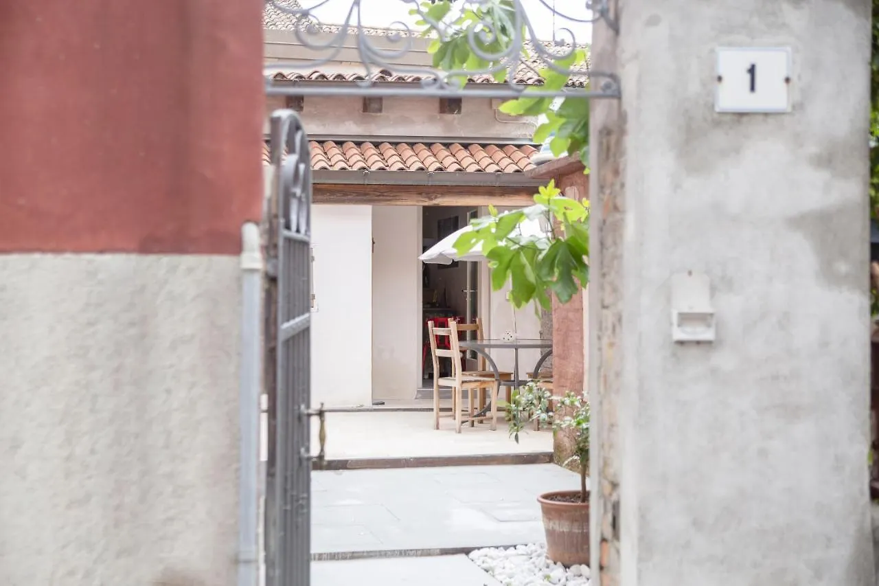 Apartment Ca' De La Gondola, Murano Venice Italy